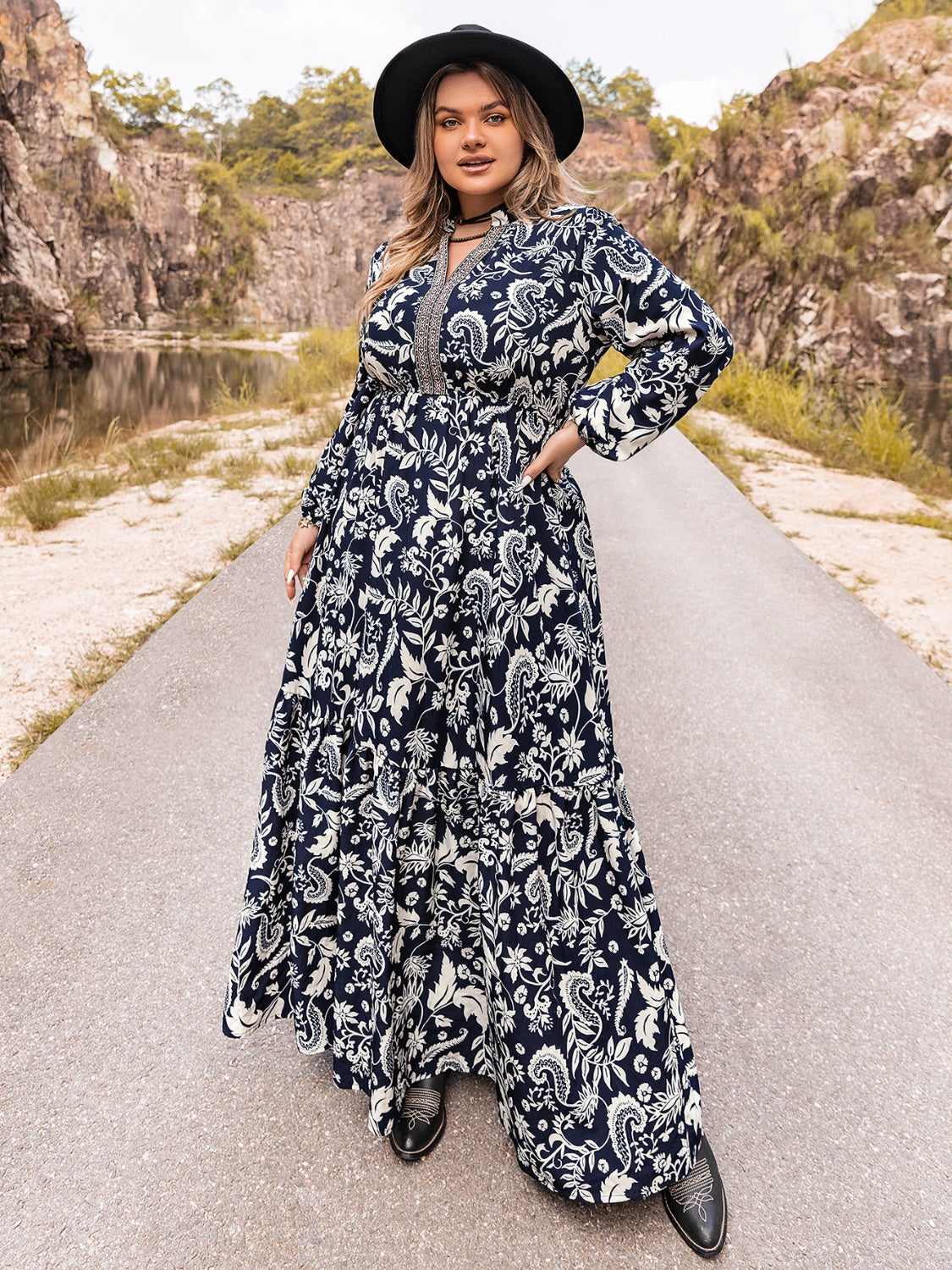Plus Size Long Sleeve Maxi Dress Trendsi