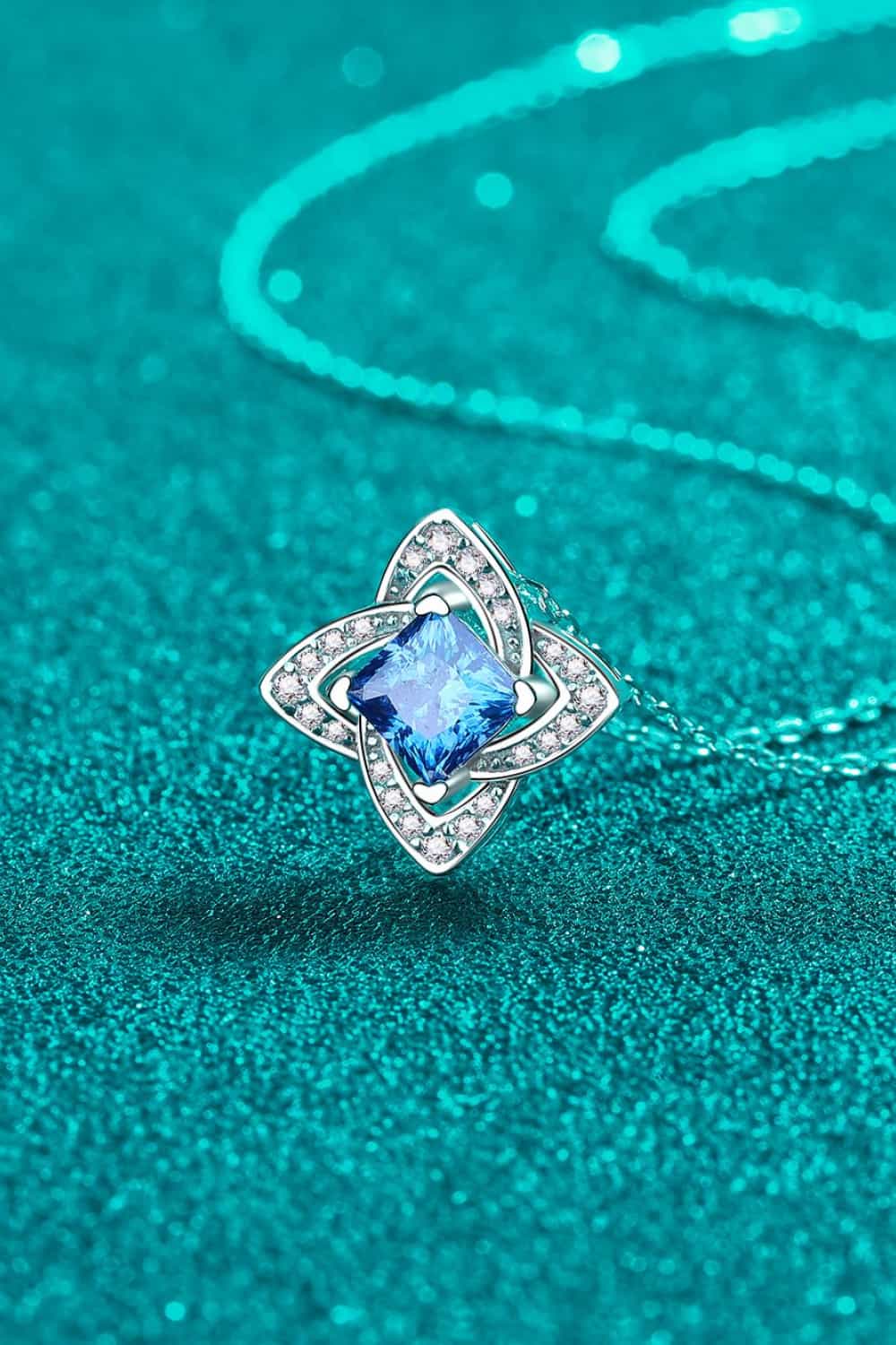 1 Carat Moissanite Floral Pendant Necklace Trendsi