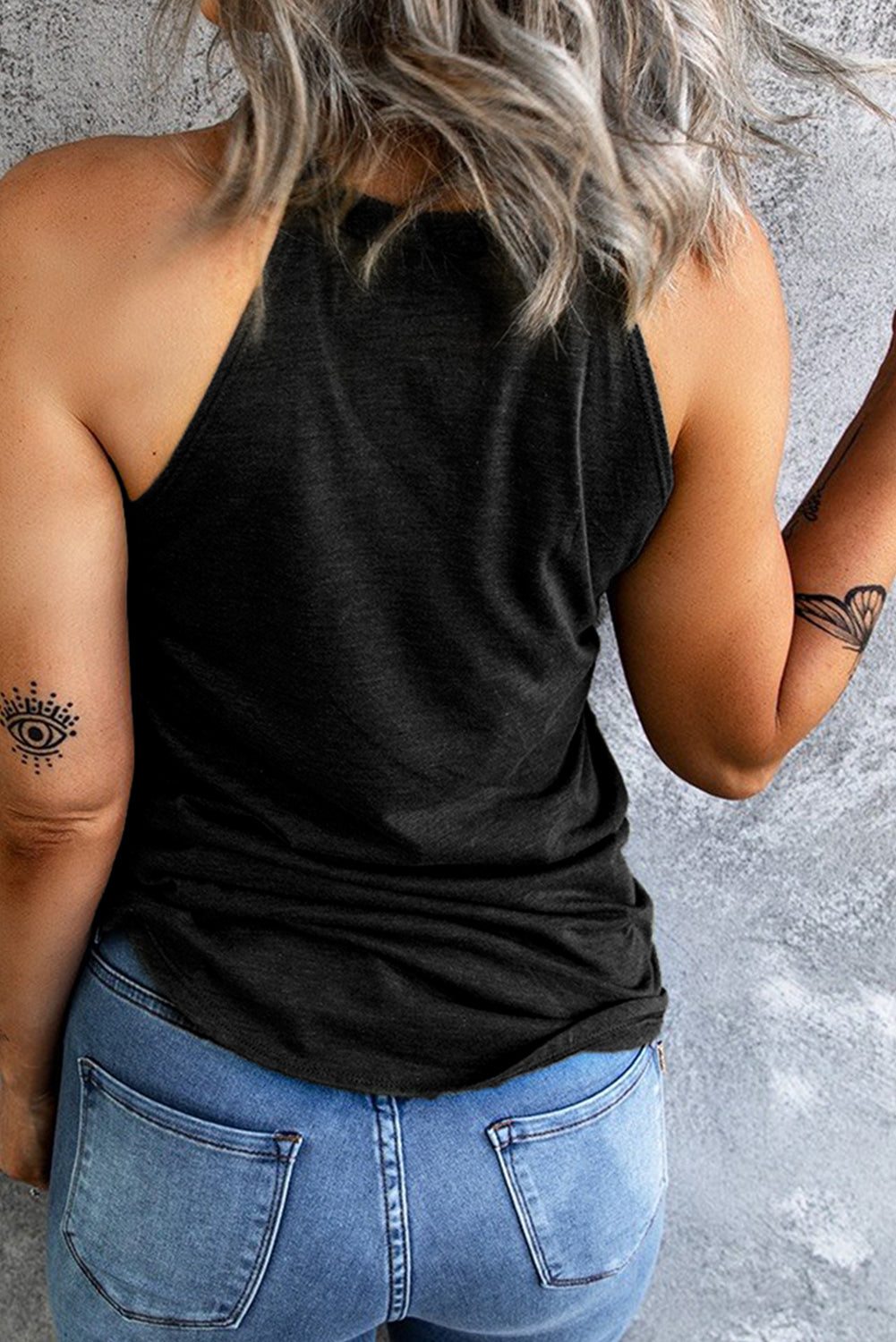 Round Neck Jack-O'-Lantern Graphic Tank Top Trendsi