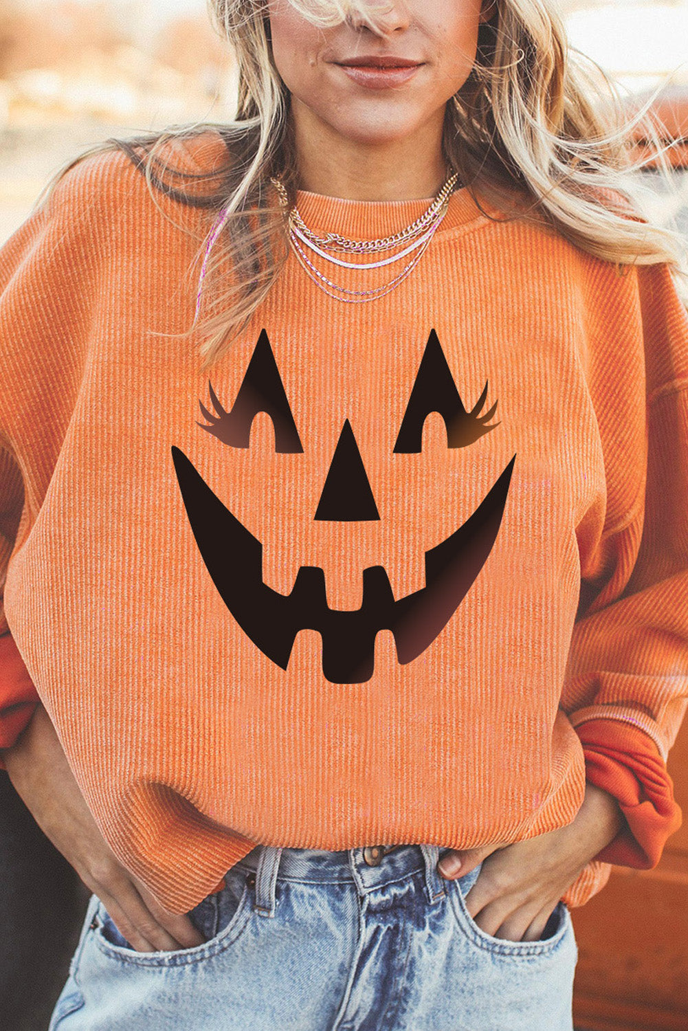 Round Neck Dropped Shoulder Jack-O'-Lantern Graphic Sweatshirt Trendsi