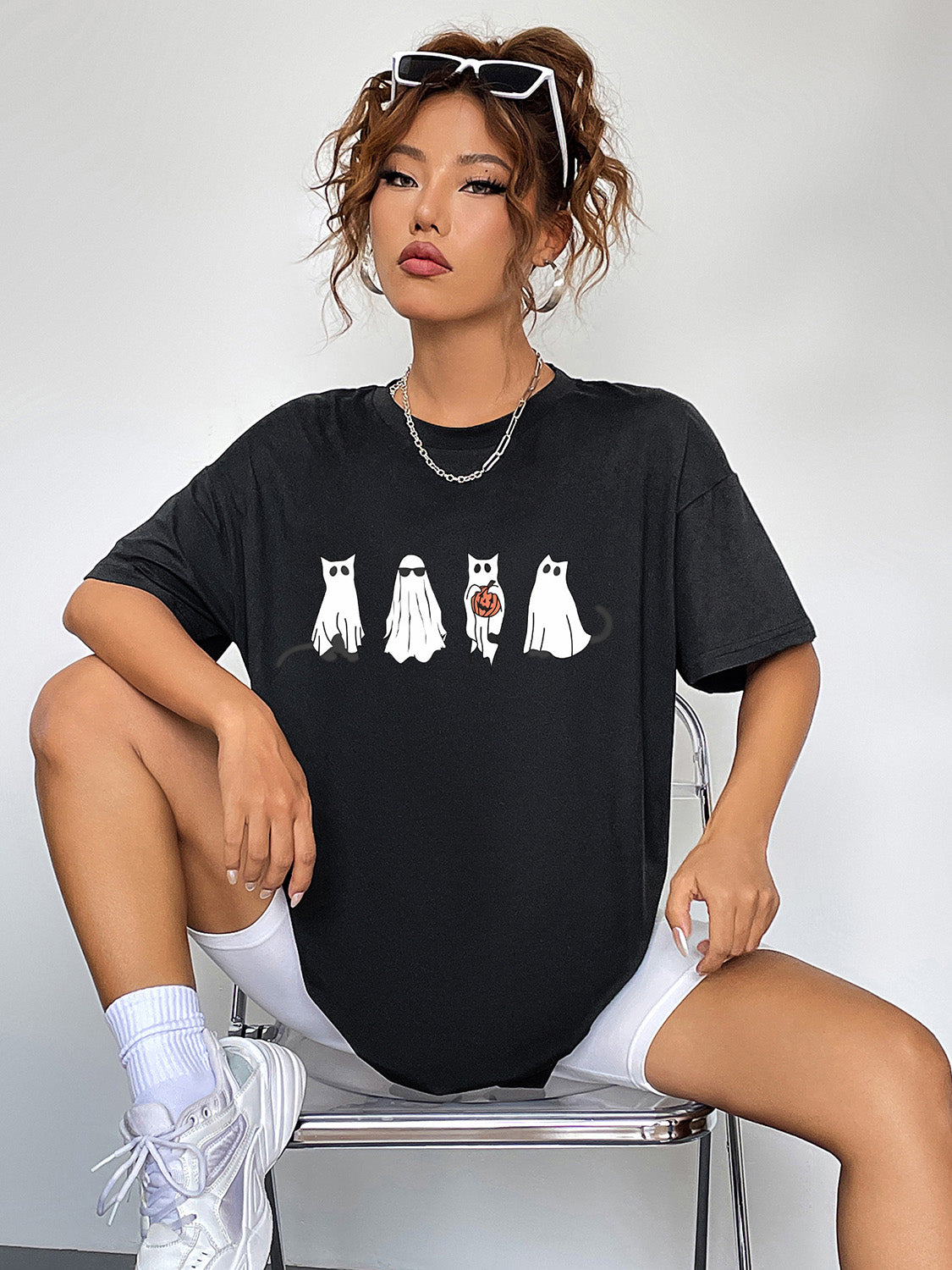 Round Neck Short Sleeve Ghost Graphic T-Shirt Trendsi
