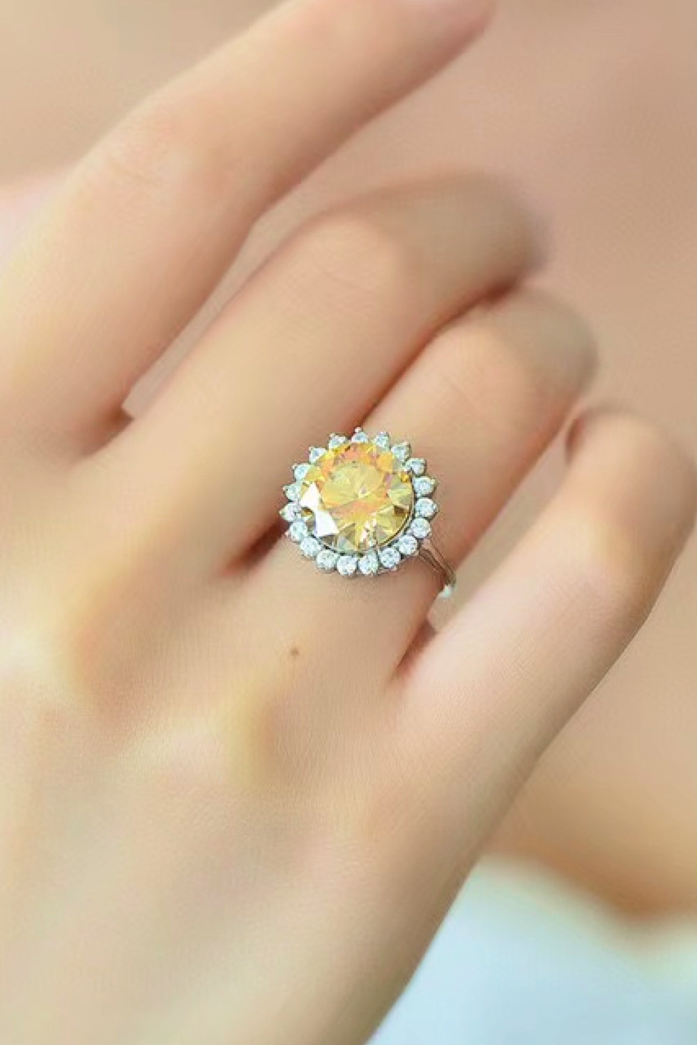 925 Sterling Silver 2 Carat Moissanite Sunflower Ring Trendsi