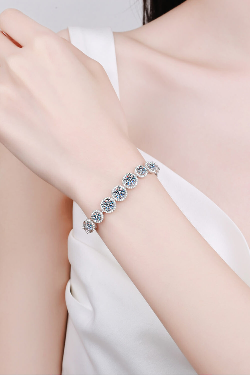 925 Sterling Silver 10.4 Carat Moissanite Bracelet Trendsi