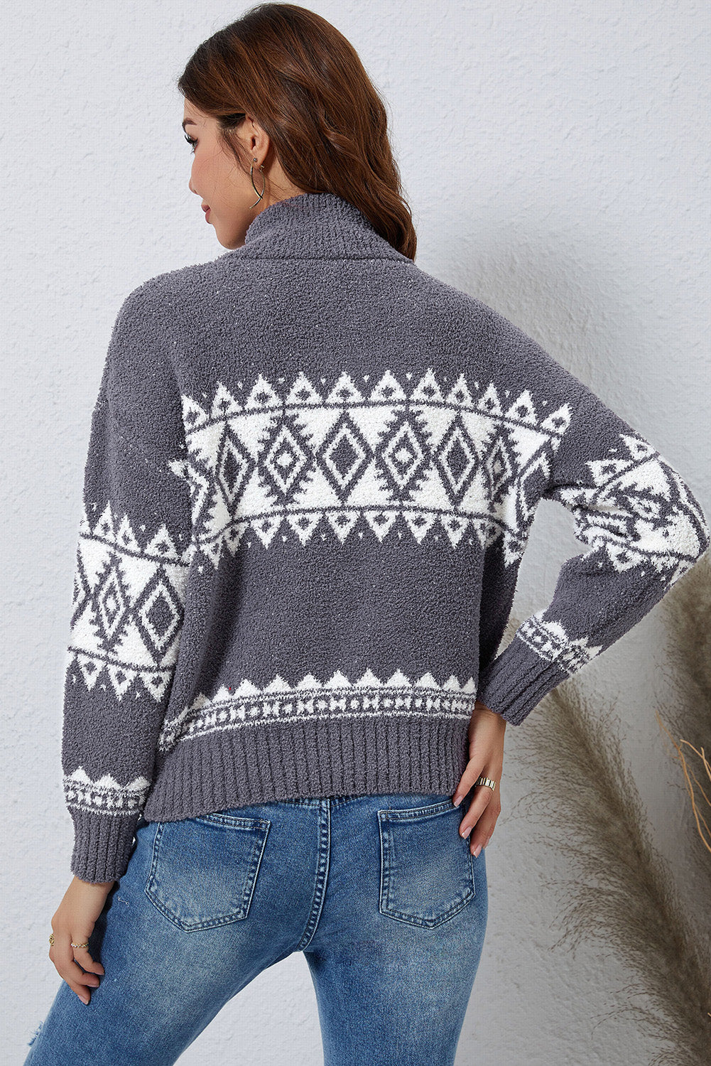 Zip-Up Geometrical Pattern Pullover Sweater Trendsi