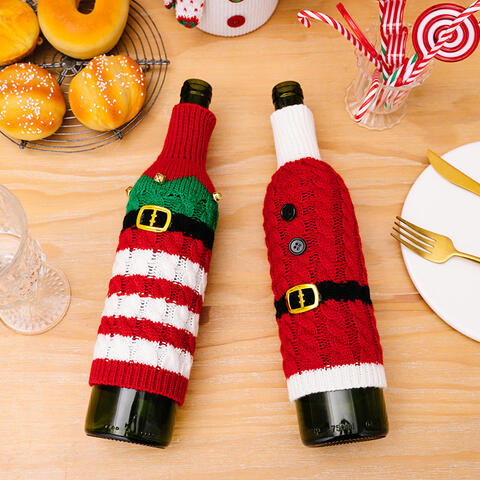 2-Piece Cable-Knit Wine Bottle Covers Trendsi