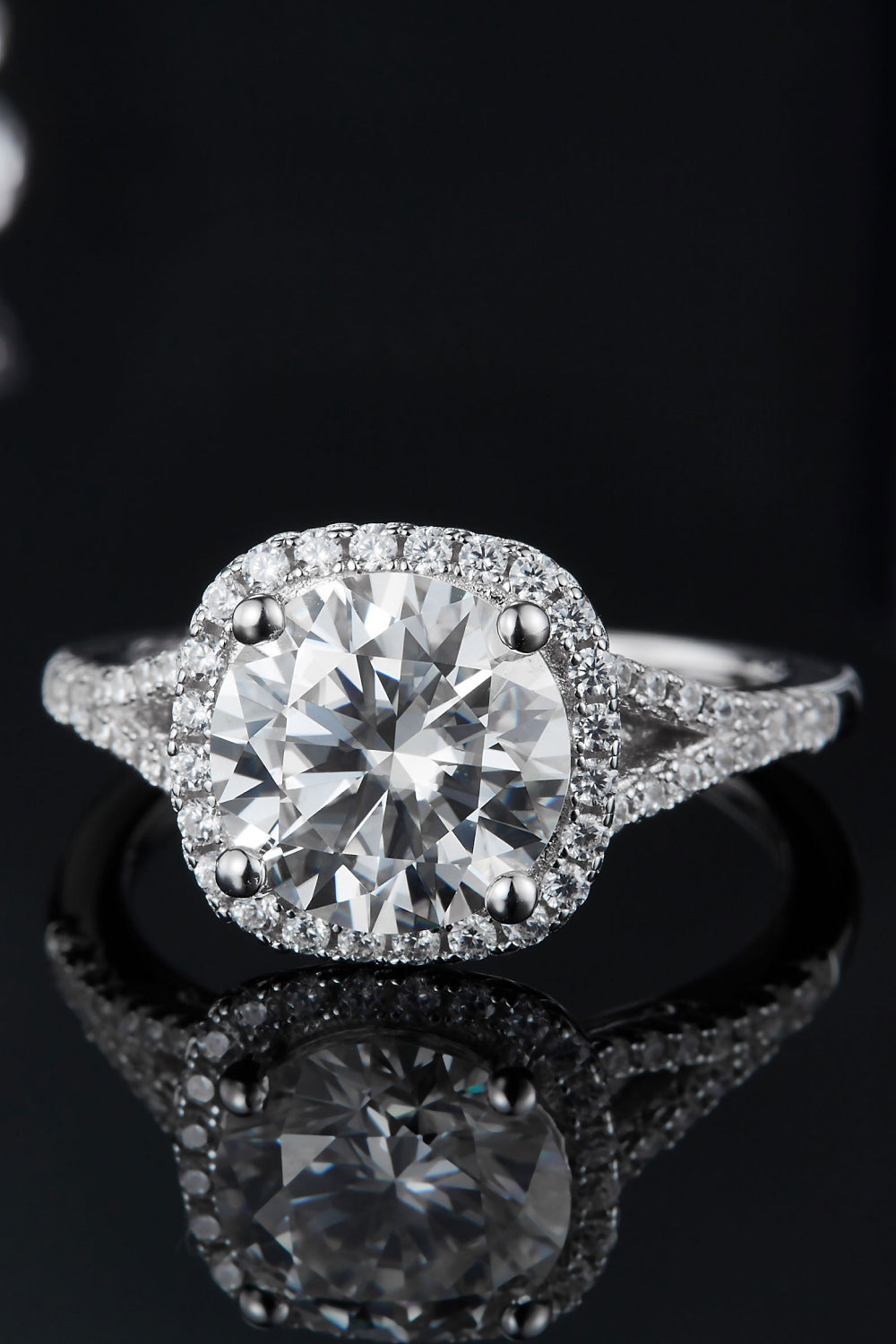 3 Carat Moissanite Halo Ring Trendsi