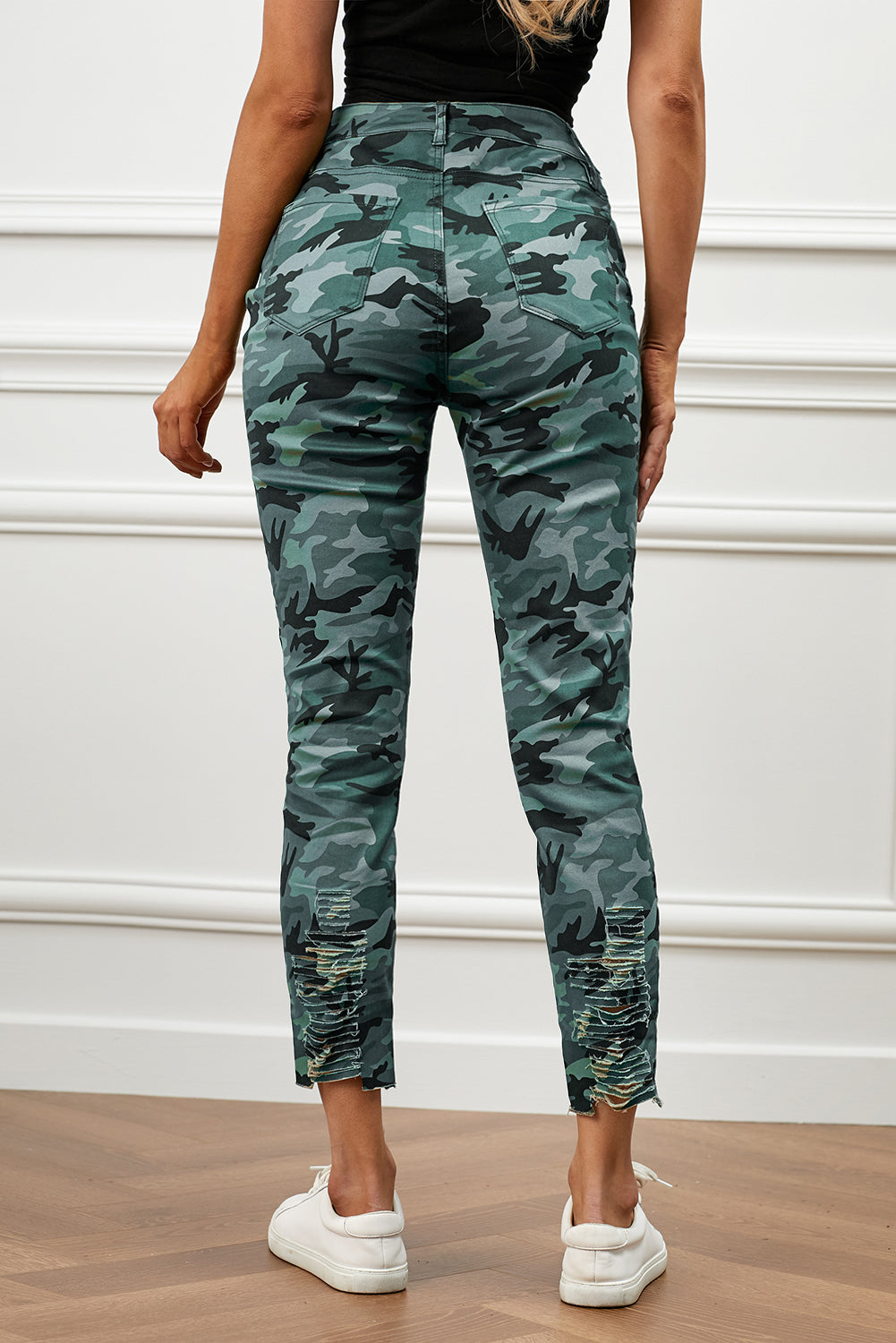 Baeful Distressed Camouflage Jeans Trendsi