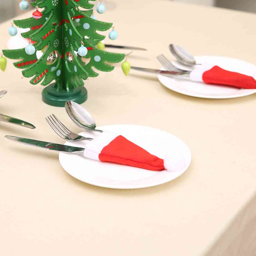 20-Piece Christmas Hat Cutlery Holders Trendsi