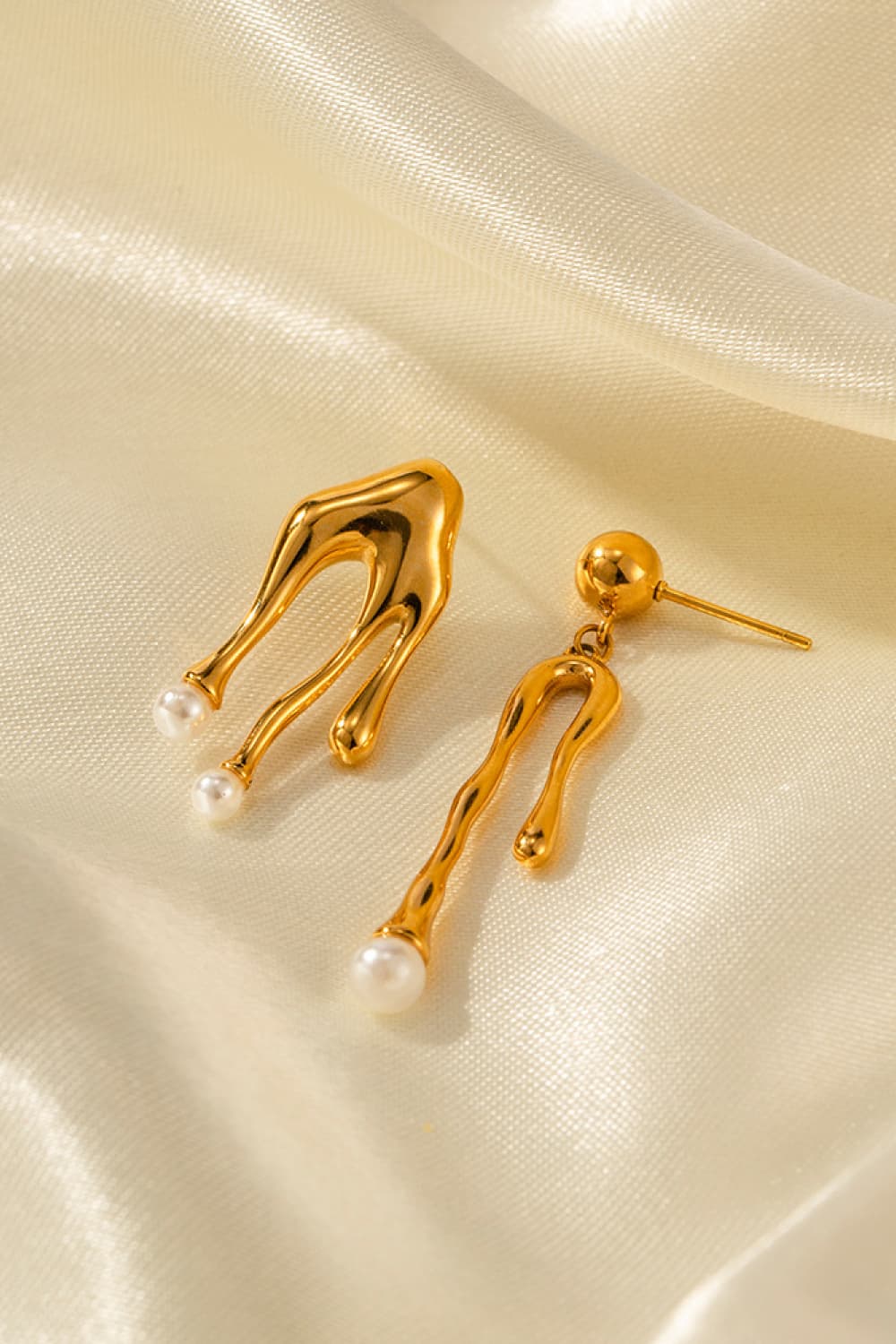 Synthetic Pearl 18K Gold-Plated Dangle Earrings Trendsi