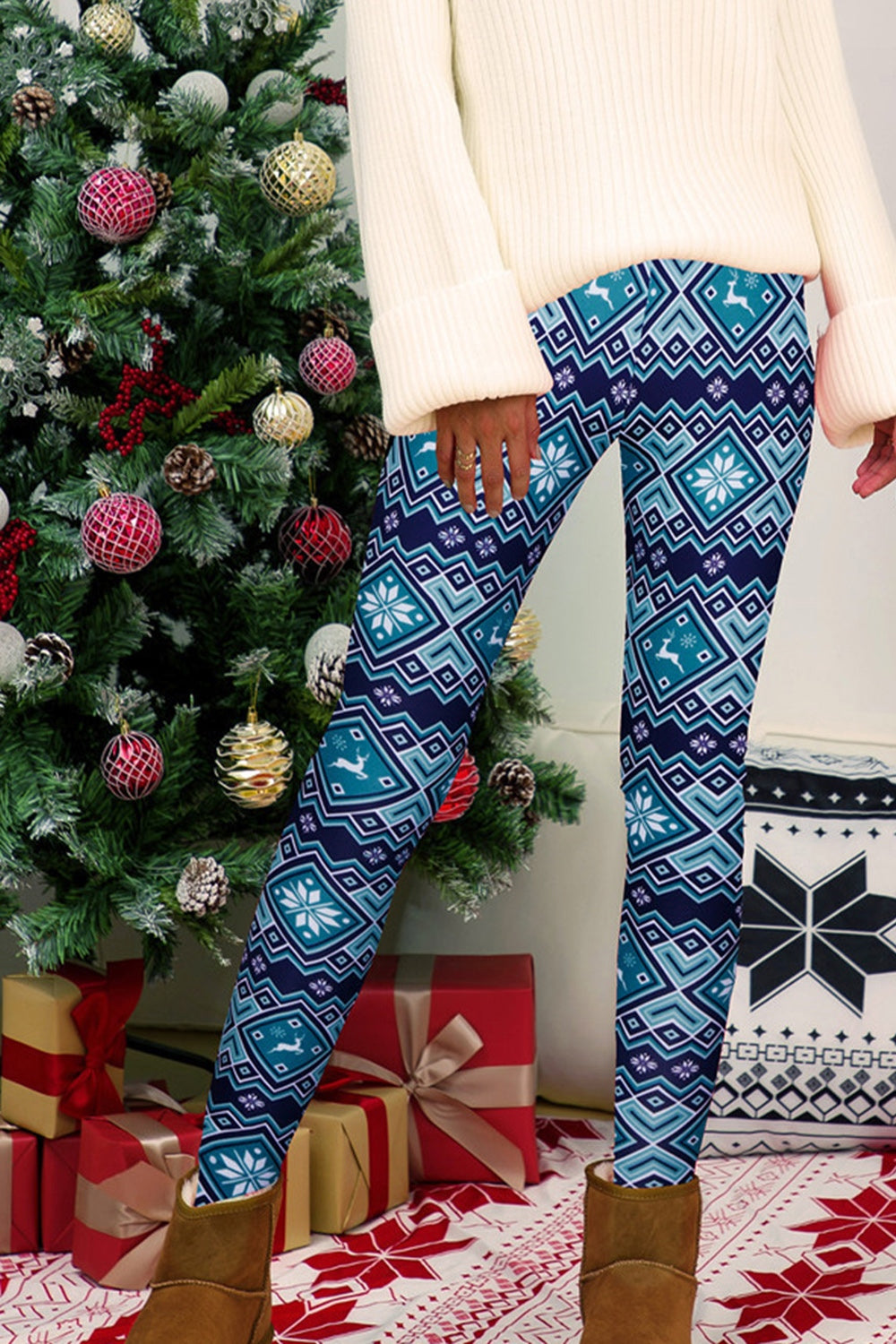 Full Size Geometric Leggings Trendsi