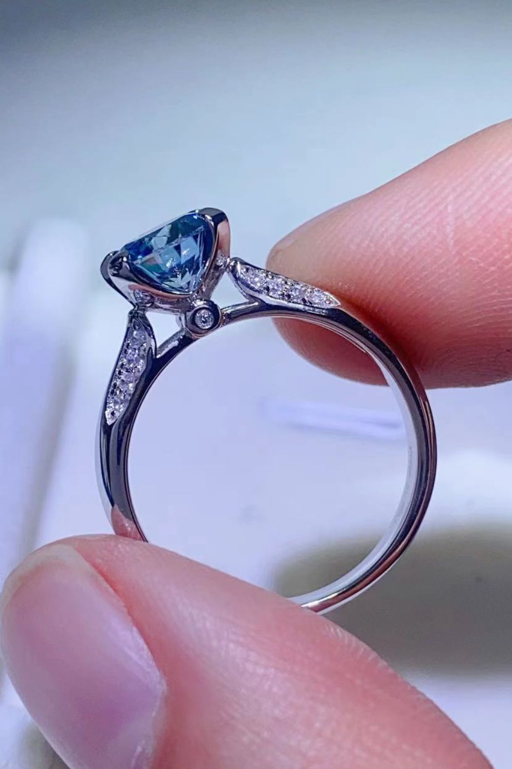 1 Carat Moissanite 4-Prong Ring Trendsi