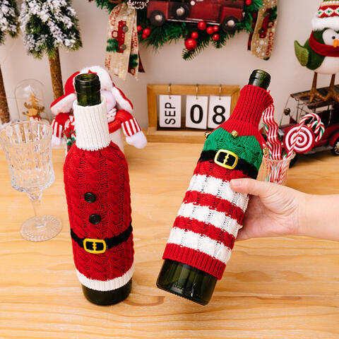 2-Piece Cable-Knit Wine Bottle Covers Trendsi