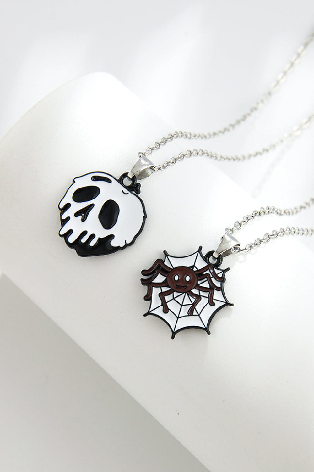 Two-Piece Halloween Theme Necklace Set Trendsi